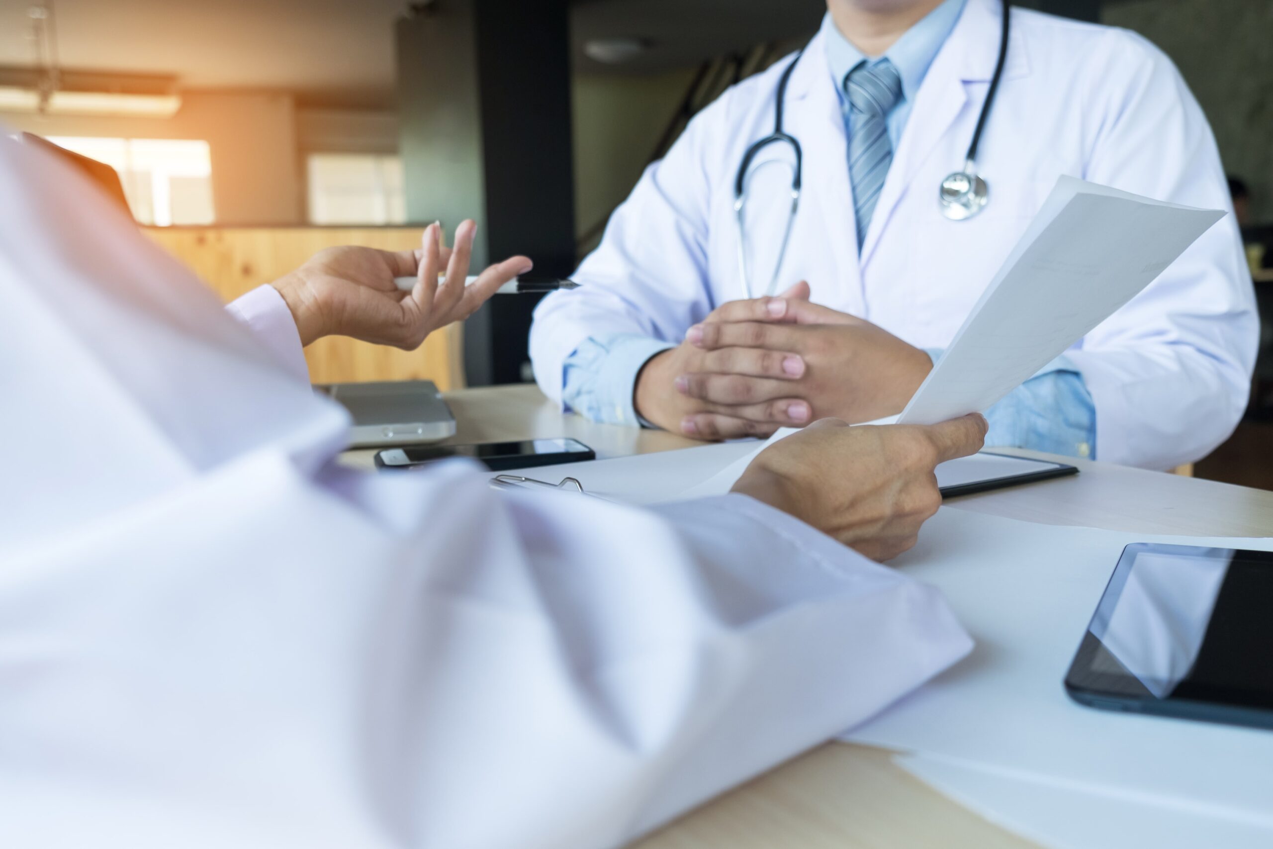 dokter overleg hoofd hals kanker